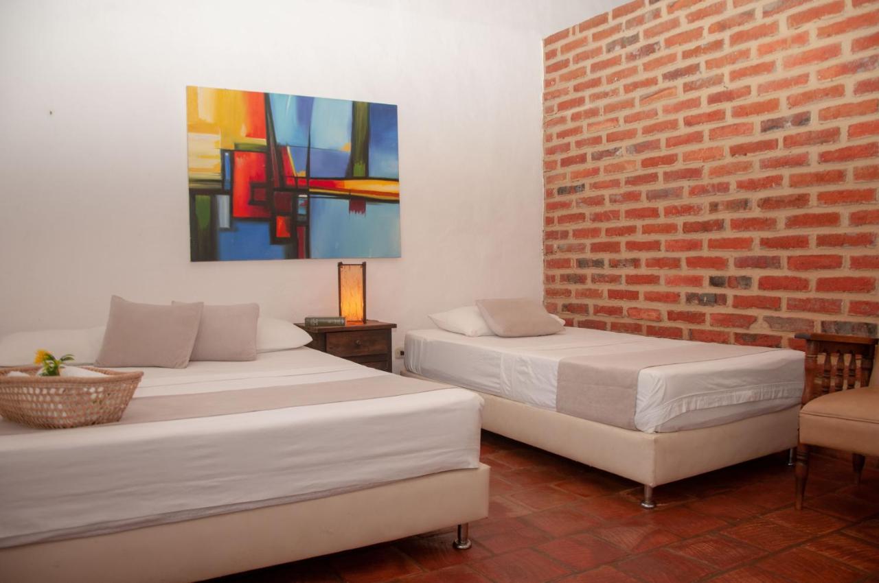 La Juanita Hostel 巴里查拉 外观 照片